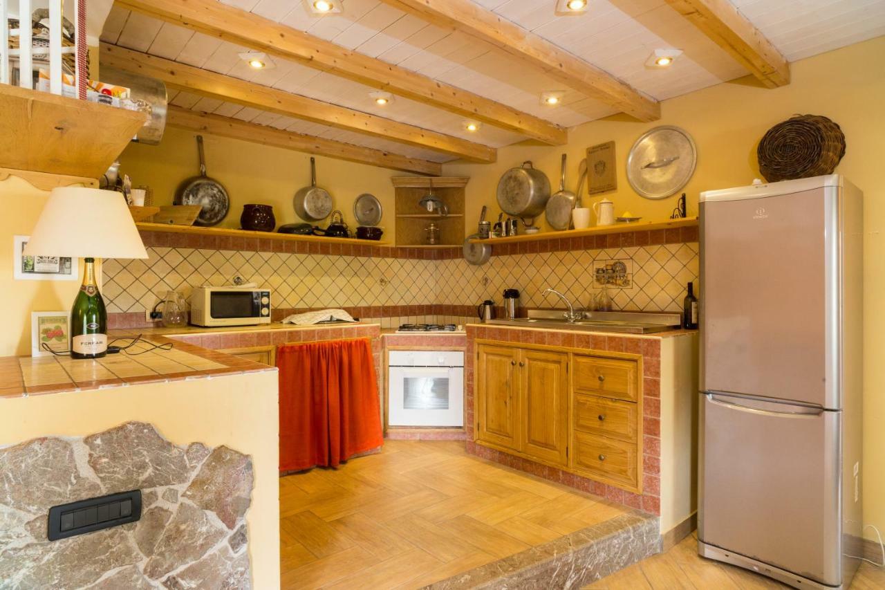 Vulcamare Bed and Breakfast Piedimonte Etneo Exteriör bild