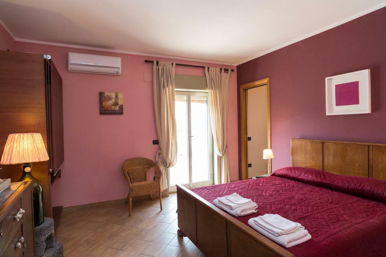Vulcamare Bed and Breakfast Piedimonte Etneo Exteriör bild