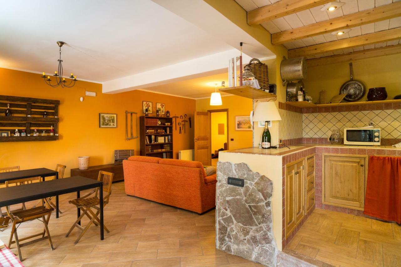 Vulcamare Bed and Breakfast Piedimonte Etneo Exteriör bild