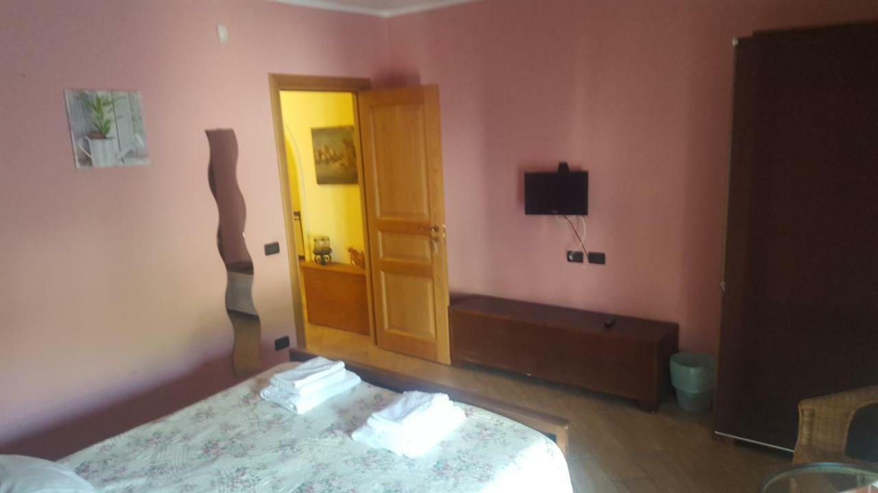 Vulcamare Bed and Breakfast Piedimonte Etneo Exteriör bild